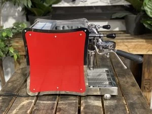 Izzo Vivi Flat 1 Group Red- New - Image 8