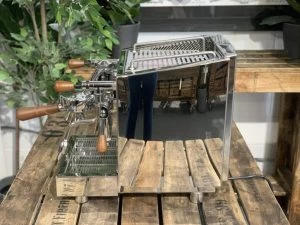 Izzo Vivi PID 1 Group Flick Taps Stainless With Timber Kit – New - Image 5