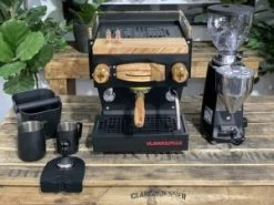 La Marzocco Linea Mini Black W. Timber & Mazzer Mini E Package